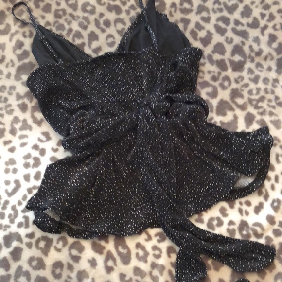 Express Wrap Peplum Cami in Black White Dot Print Size Medium - Picture 9 of 16